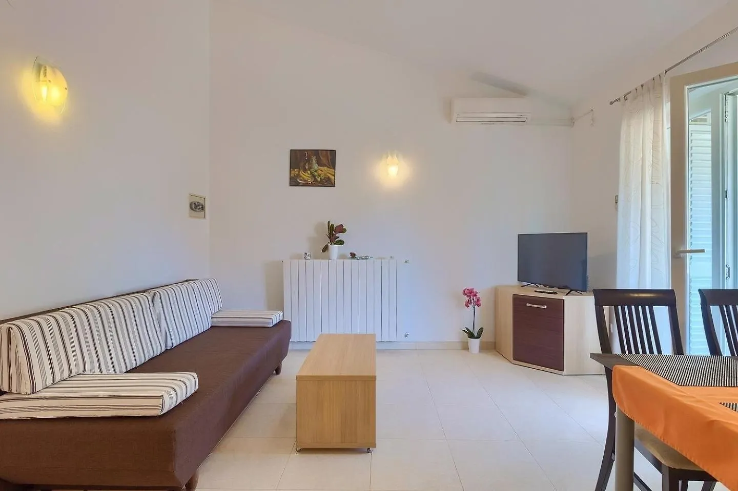 Apartment Ferienwohnung Fuer 4 Personen Ca 50 Qm In Fazana, Istrien Istrische Riviera